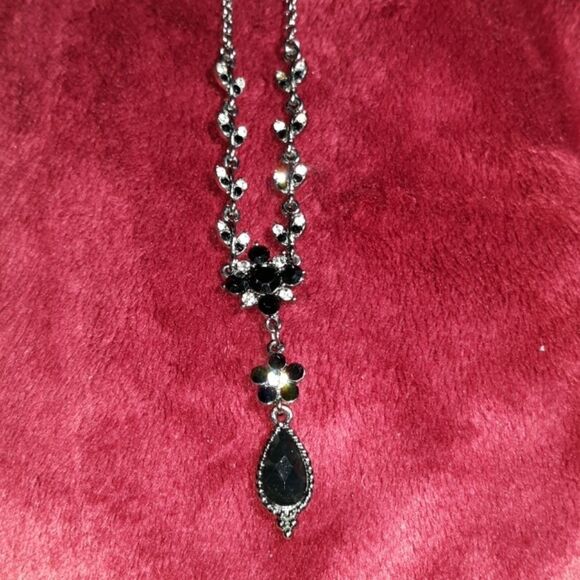 VCLM Victorian Style Vintage Black Necklace 18" - Picture 1 of 4